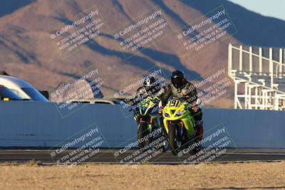 media/Dec-07-2024-CVMA (Sat) [[21c5f1ef85]]/Race 13-Amateur Supersport Middleweight/